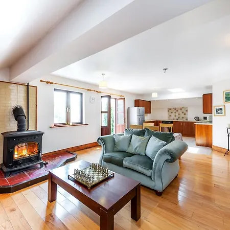 Wish Willow Holiday Home, A Contemporary Country Residence, South Co. Wicklow Sleeps 8 * Arklow
